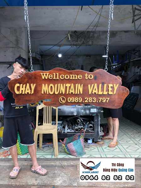 Biển Gỗ Nhà Hàng Chay Mountain Valley