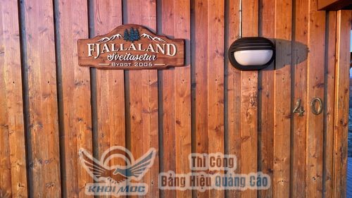 bang hieu go bien hieu go 2022 2023 thi cong bang hieu go cao cap (12)